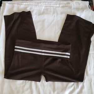 Champion capri athletic leggings
